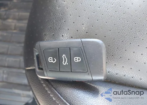 2021 Volkswagen Jetta 1.4T R-Line/1.4T S/1.4T Se из США, поврежденный, VIN 3VWC57BU0MM003617